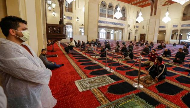 الاعتكاف في المساجد وكورونا